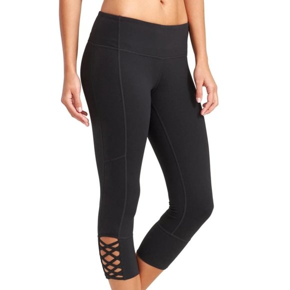 Athleta Black Mind Over Matter Capri Leggings S - Picture 1 of 6